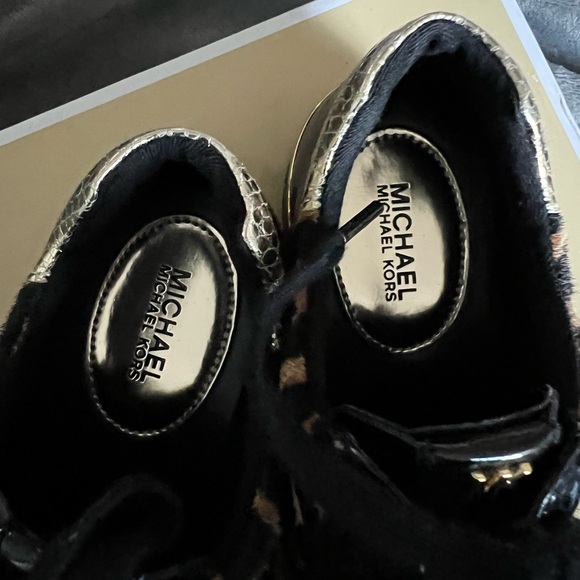 Michael by Michael Kors Allie Wrap Trainer Leopard Sneakers - Picture 9 of 13